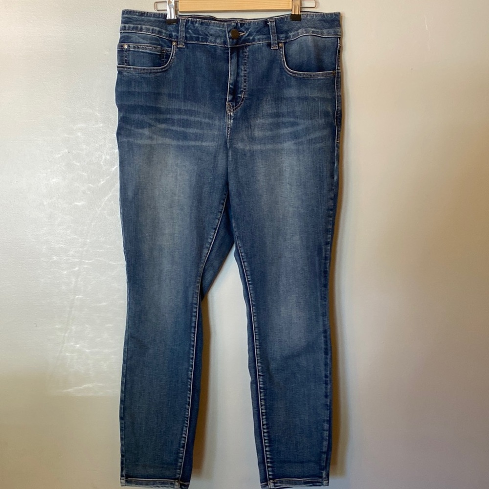 Maurice’s flex jeans